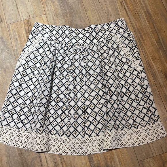 LOFT Dresses & Skirts - Loft skirt NWT